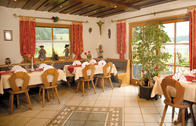Restaurant 3-Sterne Landhotel Moorhof Neuschönau Nationalpark Bayerischer Wald Niederbayern (Ein gemütliches Restaurant erwartet Sie im 3-Sterne Landhotel Moorhof in Neuschönau im Nationalpark Bayerischer Wald / Niederbayern.)